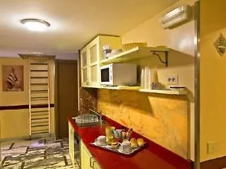 Mary Bell 5* Rome